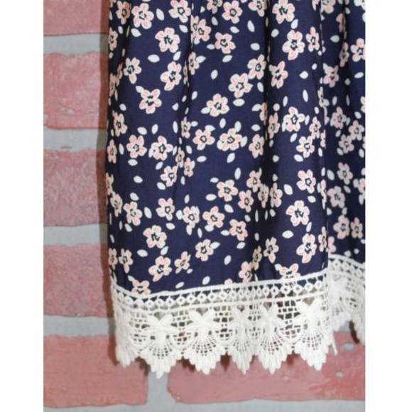 Tea n Rose Navy Blue Floral Dress w/ Open Back - Picture 6 of 7